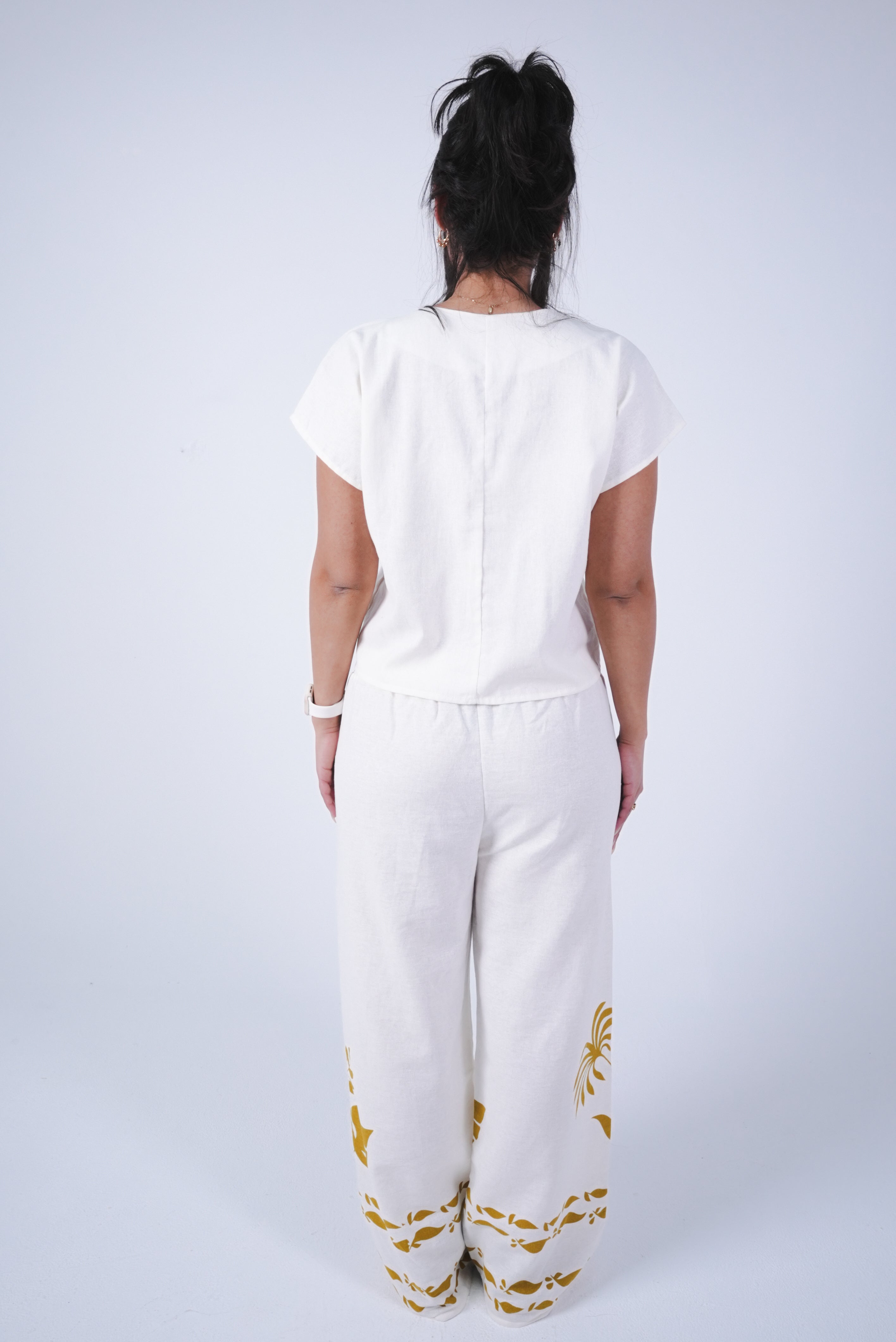White & Gold Set