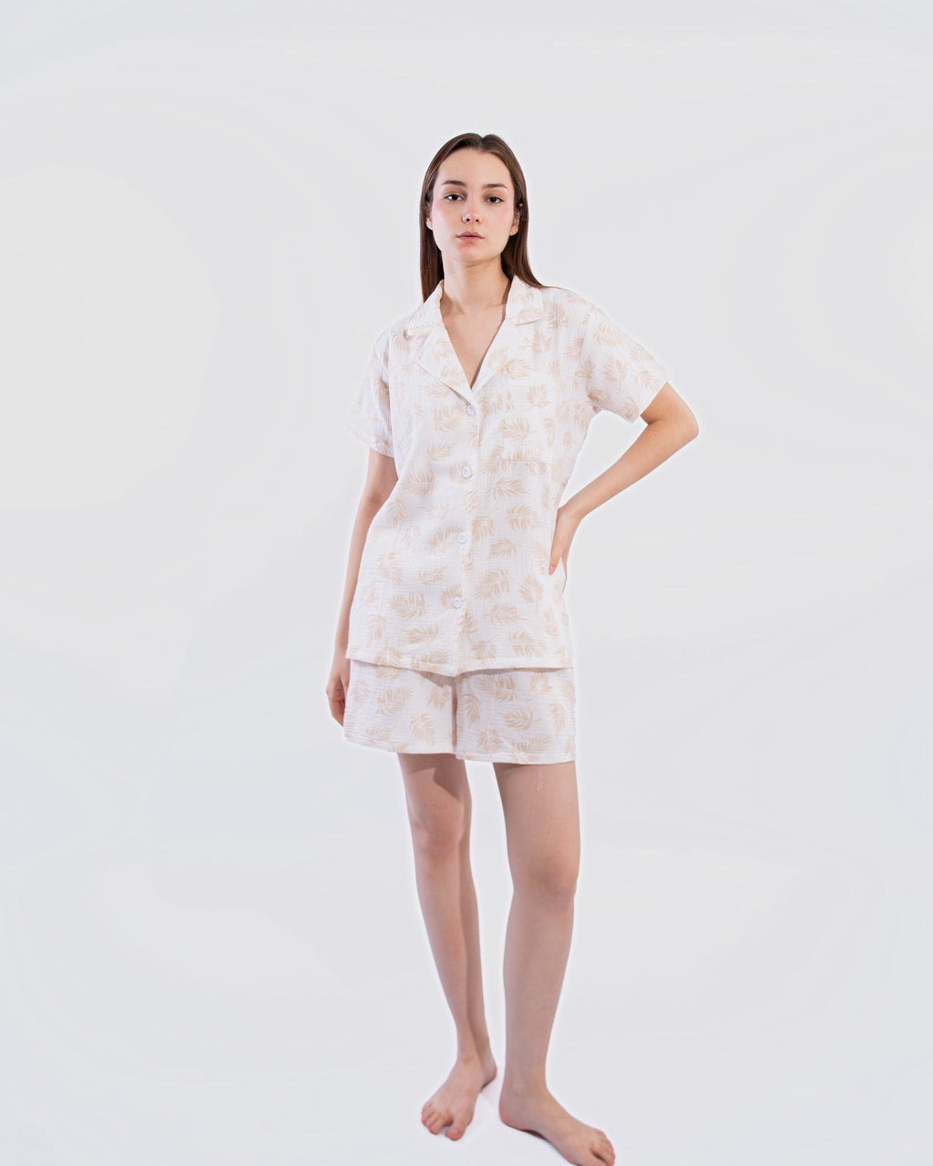White feather short