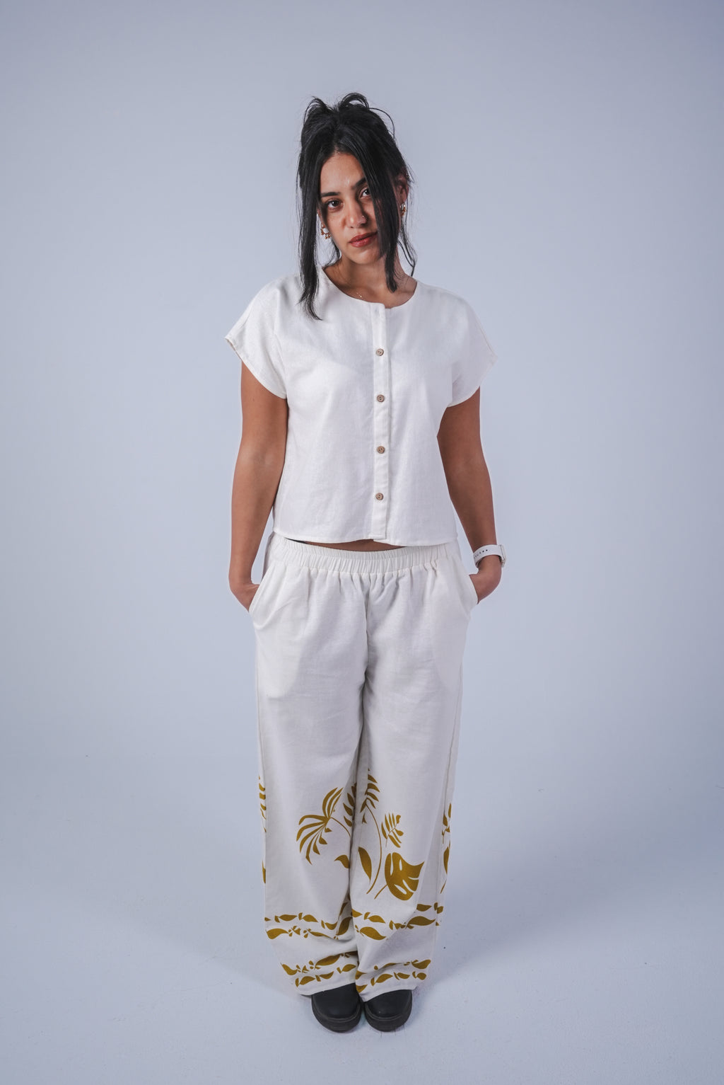 White & Gold Set