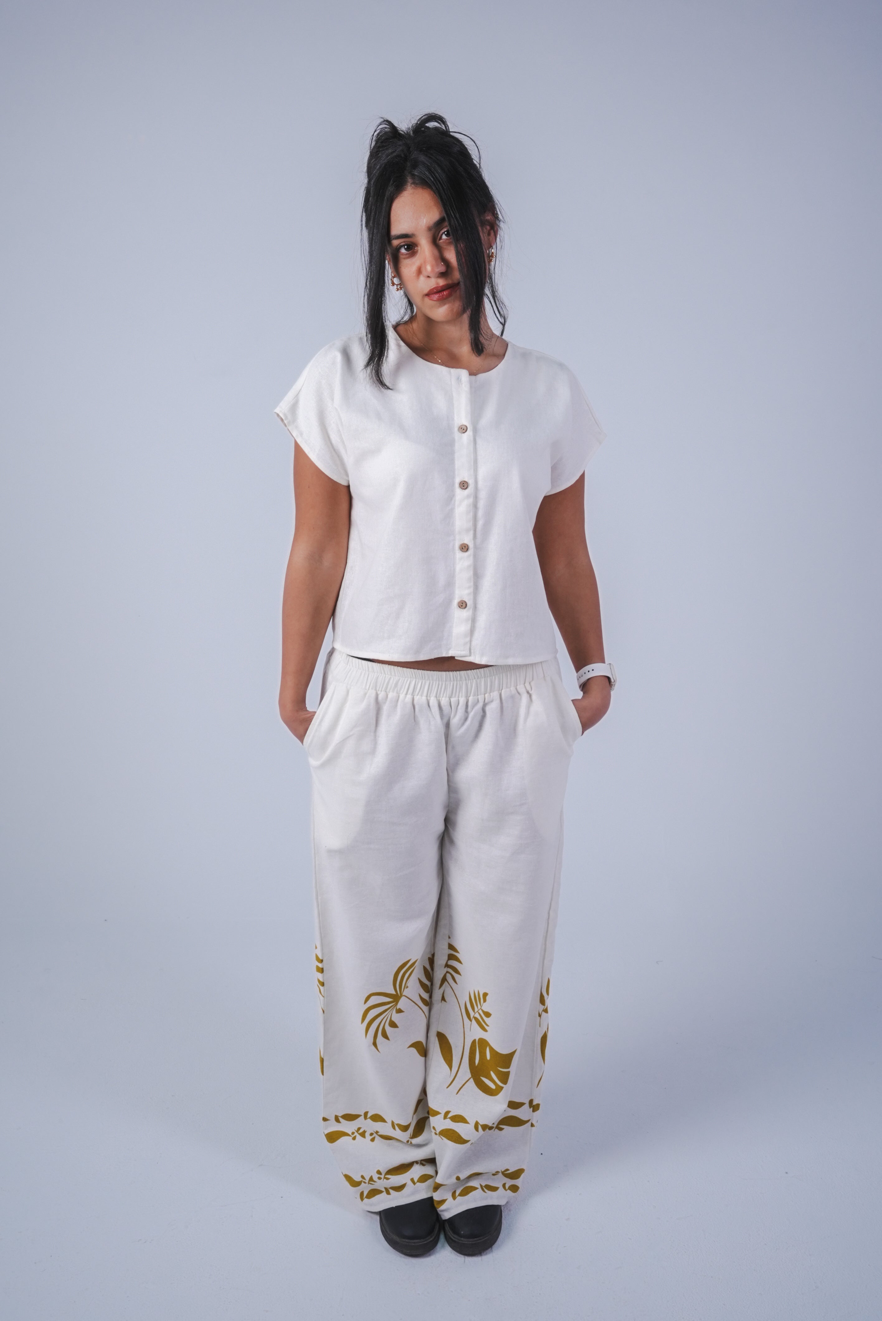 White & Gold Set