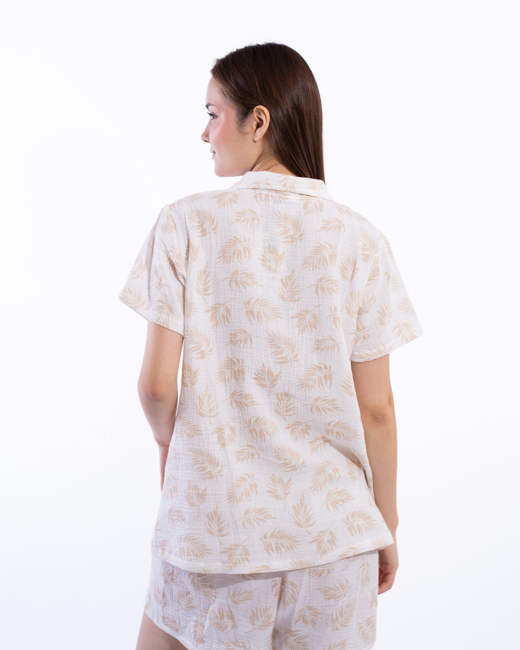 White feather short